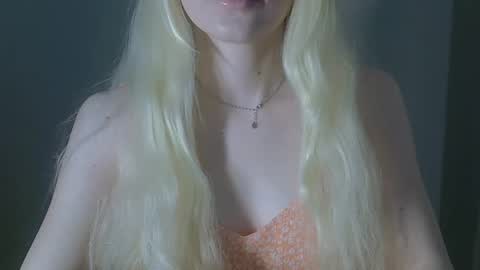 Snapshot of ditamilton chatting on January 2026 01:36:01 PM DitaMilton online show from January 2026 01:36:01 PM