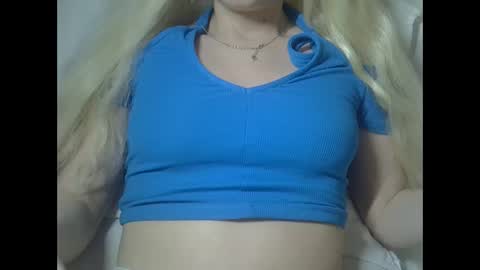 Snapshot of ditamilton chatting on January 2026 07:50:02 PM DitaMilton online show from January 2026 07:50:02 PM