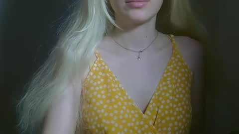 Snapshot of ditamilton chatting on February 2026 02:59:02 PM DitaMilton online show from February 2026 02:59:02 PM