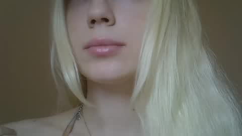 Snapshot of ditamilton chatting on February 2026 09:25:02 PM DitaMilton online show from February 2026 09:25:02 PM