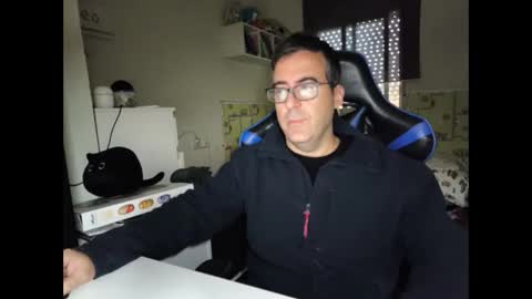 ditos_c online show from January 2025 08:49:02 AM