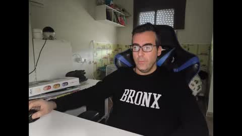 ditos_c online show from January 2025 08:55:02 AM