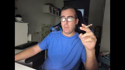 ditos_c online show from October 2025 08:29:02 AM