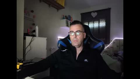 ditos_c online show from February 2026 08:32:01 AM