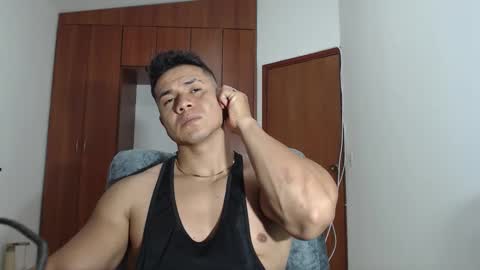 Diva Mancini online show from November 2025 02:33:01 AM