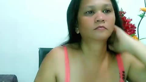 Snapshot of divinegrace10 chatting on January 2025 09:26:01 PM     Divine Grace Close To Your Hear online show from January 2025 09:26:01 PM