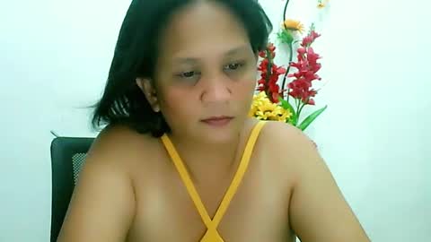 Snapshot of divinegrace10 chatting on March 2025 03:56:01 PM     Divine Grace Close To Your Hear online show from March 2025 03:56:01 PM