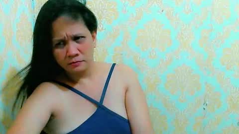 Snapshot of divinegrace10 chatting on November 2025 03:30:02 AM     Divine Grace Close To Your Hear online show from November 2025 03:30:02 AM