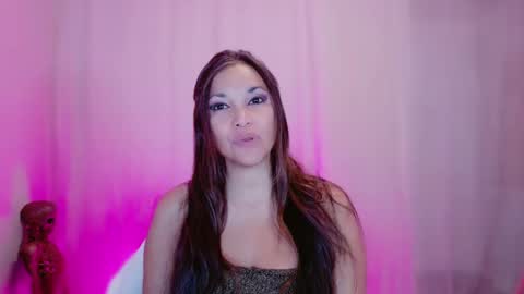 Snapshot of divinelynn chatting on February 2025 12:26:02 PM DivineLynn online show from February 2025 12:26:02 PM