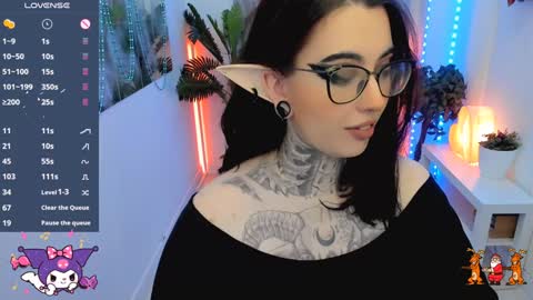 Snapshot of dixipixi_ chatting on December 2024 05:42:02 AM dixipixi_ online show from December 2024 05:42:02 AM