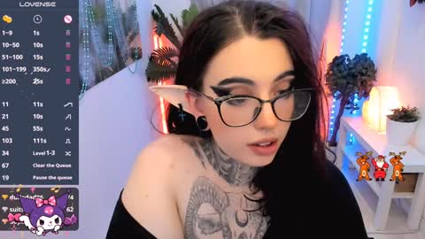 Snapshot of dixipixi_ chatting on December 2024 08:44:02 AM dixipixi_ online show from December 2024 08:44:02 AM