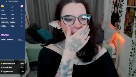Snapshot of dixipixi_ chatting on January 2025 08:43:01 AM dixipixi_ online show from January 2025 08:43:01 AM