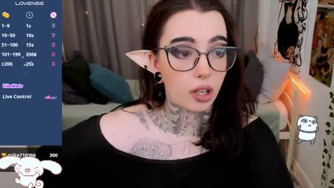 Snapshot of dixipixi_ chatting on January 2025 08:39:01 AM dixipixi_ online show from January 2025 08:39:01 AM
