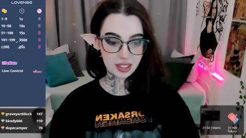 Snapshot of dixipixi_ chatting on January 2025 08:46:02 AM dixipixi_ online show from January 2025 08:46:02 AM