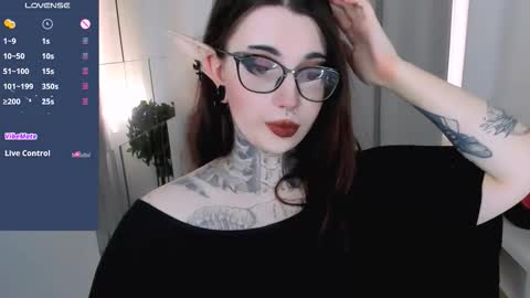 Snapshot of dixipixi_ chatting on September 2025 06:24:01 AM dixipixi_ online show from September 2025 06:24:01 AM