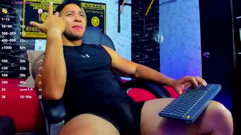 Dixon online show from September 2025 01:06:02 AM