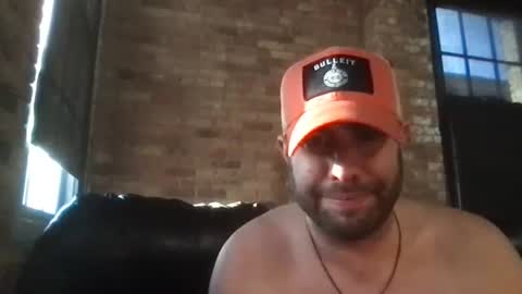 Snapshot of dj_chaterbate chatting on October 2025 01:20:02 PM DJ Chaterbate online show from October 2025 01:20:02 PM