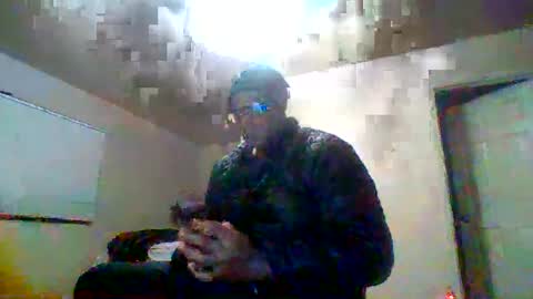 Snapshot of djbignuttsbrownass24 chatting on February 2025 04:05:01 AM djbignuttsbrownass24 online show from February 2025 04:05:01 AM