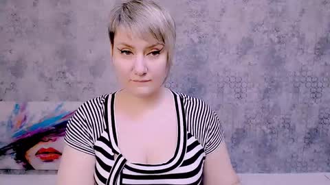 djullia online show from February 2025 12:19:02 PM