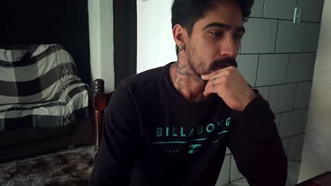 AmigodotadoZL online show from October 2025 03:47:02 PM