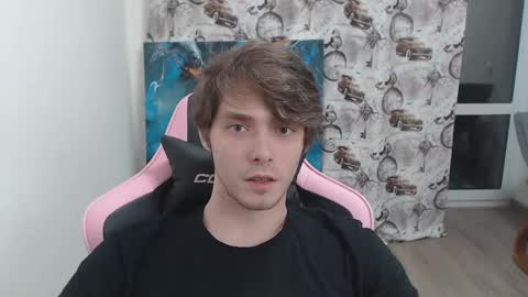 Snapshot of dmitryromanov chatting on March 2025 10:53:01 PM Dead A online show from March 2025 10:53:01 PM