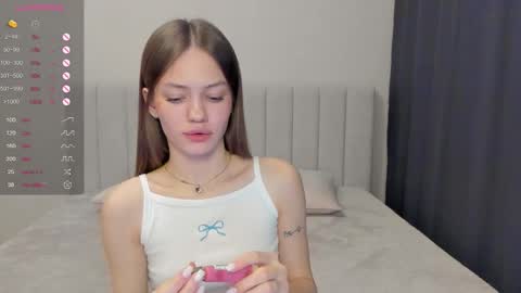 Polly and Kiriko online show from November 2025 05:25:01 PM