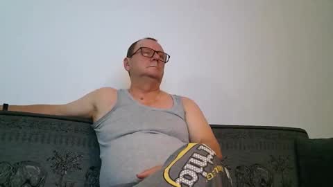 dobrybogdan online show from November 2025 05:02:01 PM