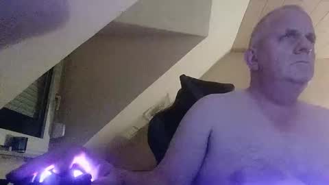 Snapshot of doggy2629 chatting on October 2025 07:59:01 PM doggy2629 online show from October 2025 07:59:01 PM