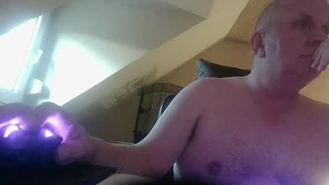 doggy2629 online show from November 2025 03:40:01 PM