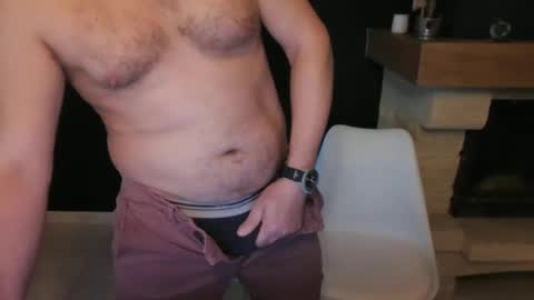 Snapshot of doggydaddi chatting on March 2025 08:02:02 AM Alex online show from March 2025 08:02:02 AM