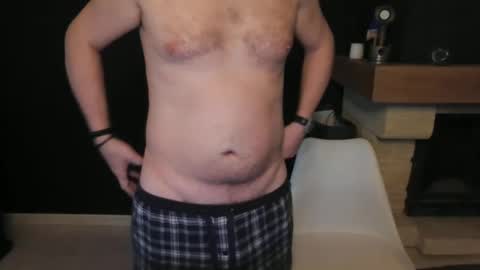 Snapshot of doggydaddi chatting on March 2025 06:49:01 AM Alex online show from March 2025 06:49:01 AM