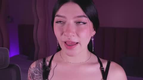 Dolcexx online show from December 2025 08:04:01 PM