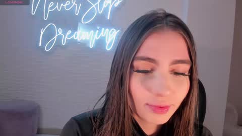 Dolcie  online show from March 2025 01:28:01 PM