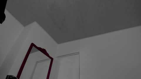 Ludika Santiago online show from December 2024 09:22:01 PM