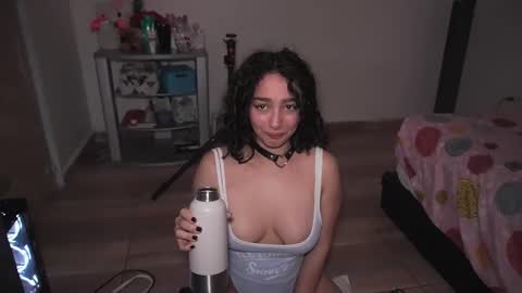 Alice y Ros online show from October 2025 01:54:02 PM