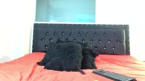 C E L E S T E  online show from September 2025 01:07:02 AM