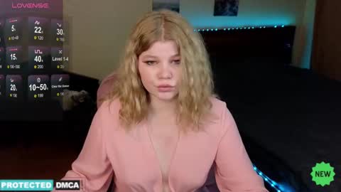 Chloe online show from February 2025 03:49:01 PM