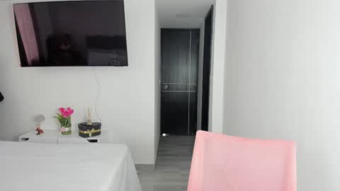 doll_oriana online show from March 2025 07:28:02 PM