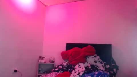 Snapshot of doll_sary chatting on December 2024 04:52:01 PM Catherine XXX online show from December 2024 04:52:01 PM