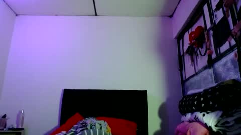 Snapshot of doll_sary chatting on January 2025 05:48:01 AM Catherine XXX online show from January 2025 05:48:01 AM