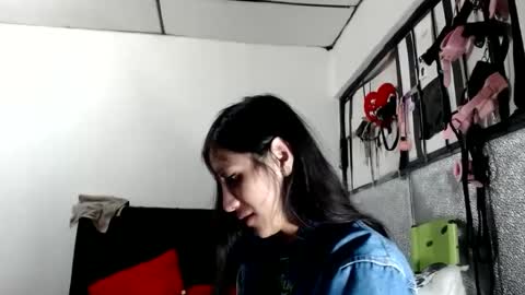 Snapshot of doll_sary chatting on January 2025 04:29:01 AM Catherine XXX online show from January 2025 04:29:01 AM