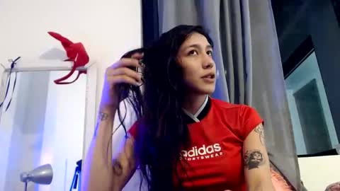 Snapshot of doll_sary chatting on February 2026 12:40:02 AM Catherine XXX online show from February 2026 12:40:02 AM