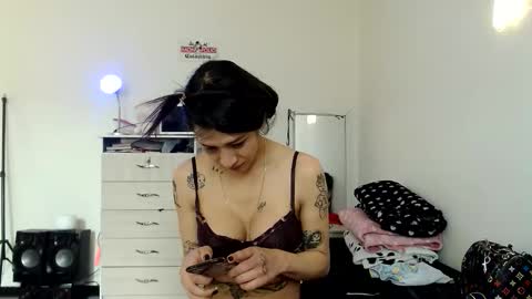 Snapshot of doll_sary chatting on March 2026 04:35:01 PM Catherine XXX online show from March 2026 04:35:01 PM