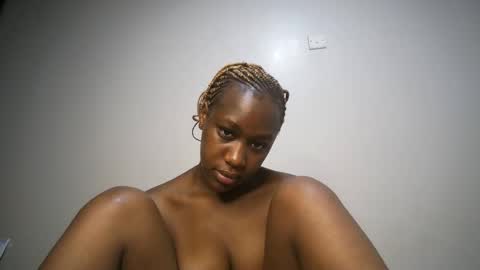 dollberry online show from December 2024 04:49:02 AM