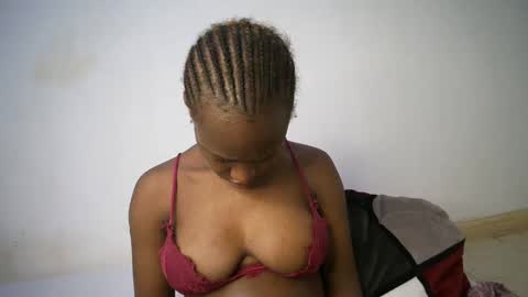 dollberry online show from March 2025 10:26:02 AM