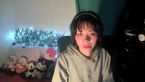 mina online show from September 2025 02:15:02 AM