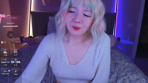 Evanka online show from November 2025 04:02:02 AM