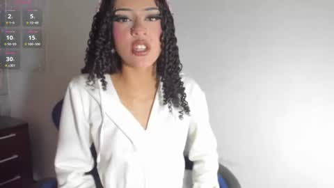 Snapshot of dolly_boob chatting on July 2026 05:21:02 AM dolly_boob online show from July 2026 05:21:02 AM