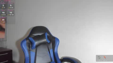 Snapshot of dolly_boob chatting on July 2026 06:47:02 AM dolly_boob online show from July 2026 06:47:02 AM