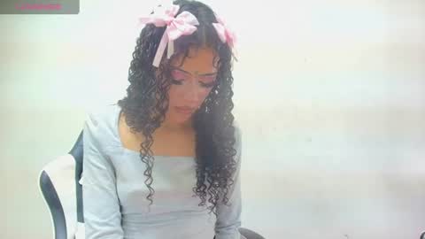 Snapshot of dolly_boob chatting on August 2026 04:59:01 AM dolly_boob online show from August 2026 04:59:01 AM